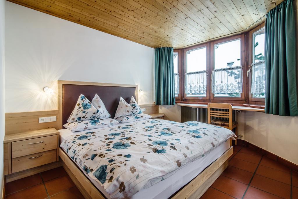 Residence A Val San Cassiano  Δωμάτιο φωτογραφία